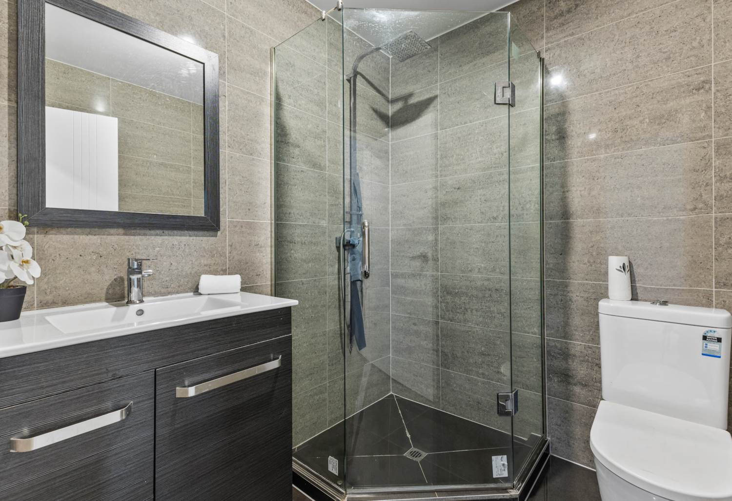 5/7 Maru Road, Takanini, Auckland