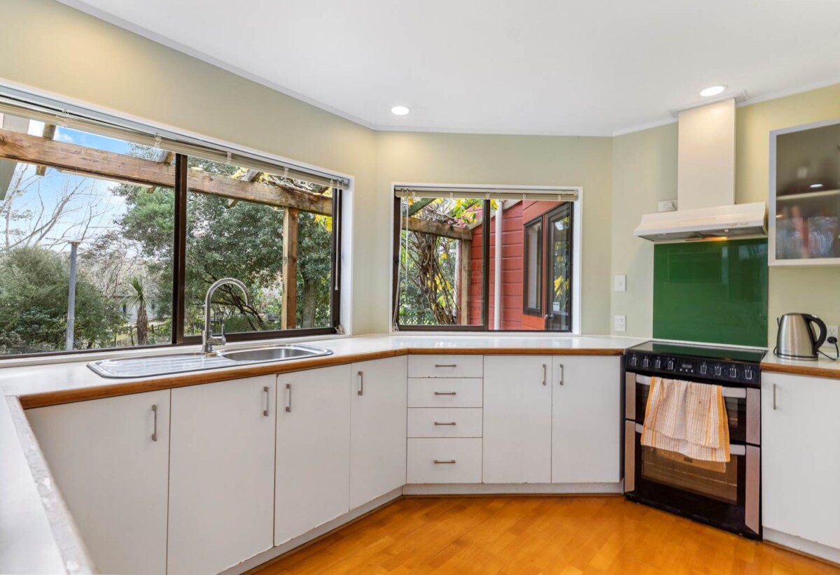 147 Mill Road, Totara Park, Auckland