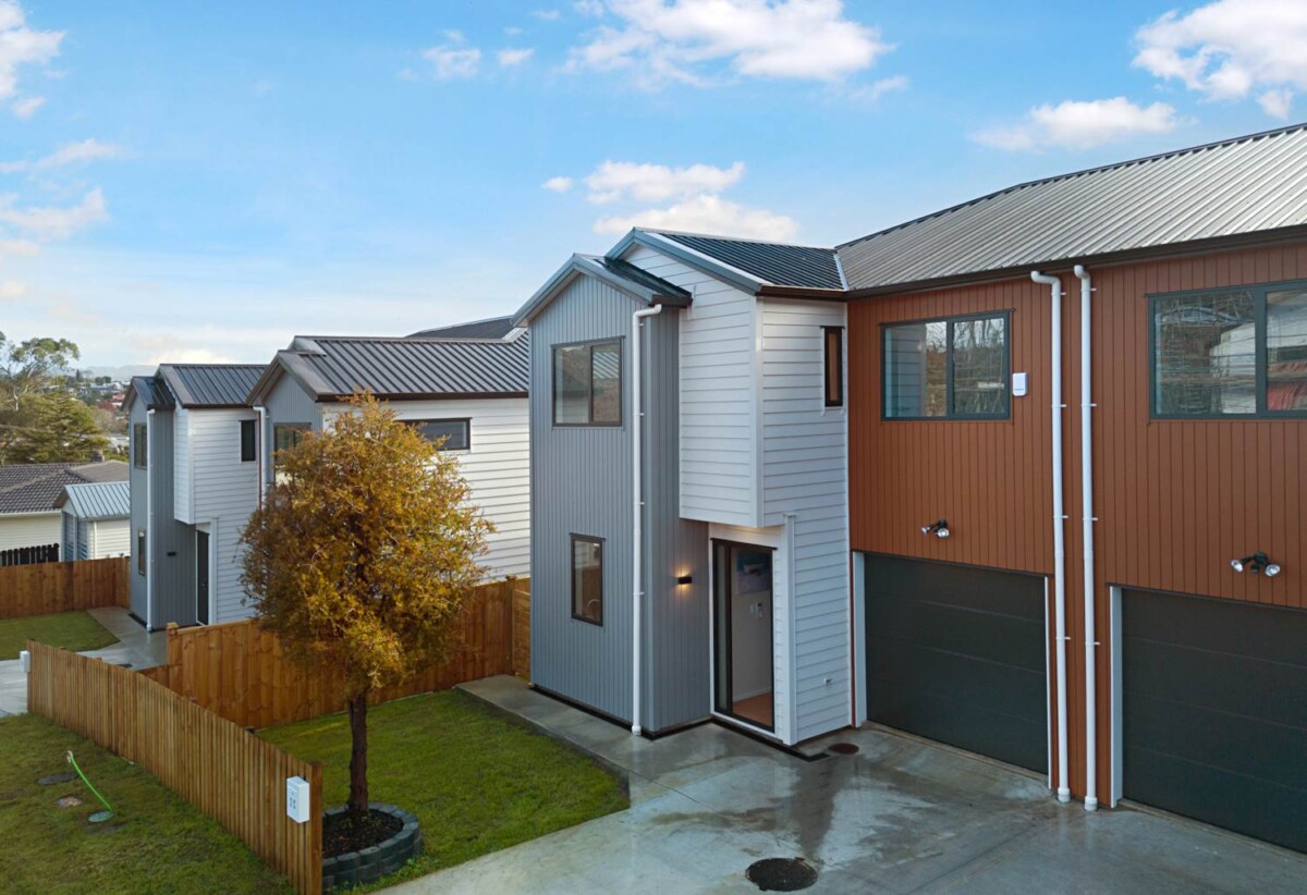 2C Terra Nova Street, Glen Eden, Auckland