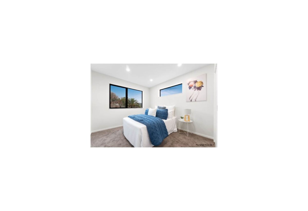 2C Terra Nova Street, Glen Eden, Auckland