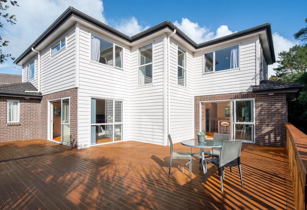 33C Oteha Valley Road, Northcross, Auckland