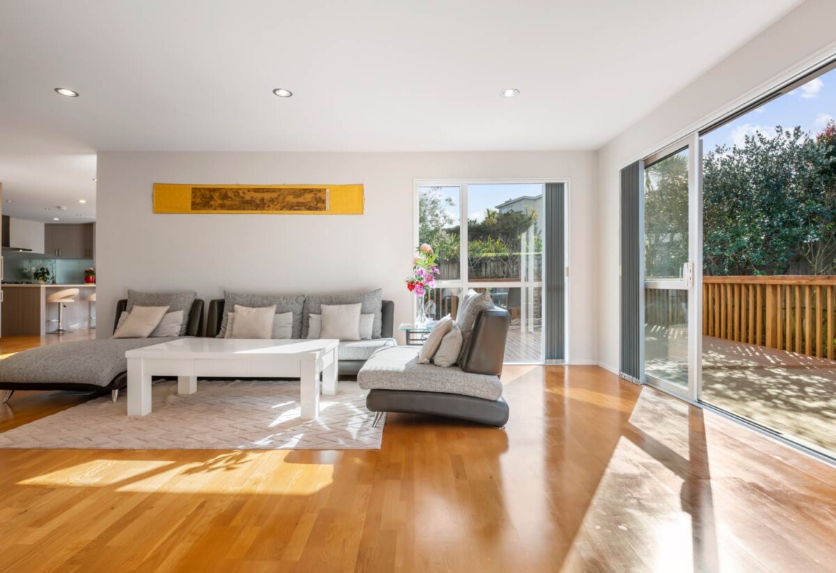 33C Oteha Valley Road, Northcross, Auckland