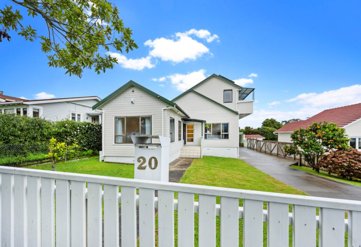 20 Rhodes Avenue, Mt Albert, Auckland