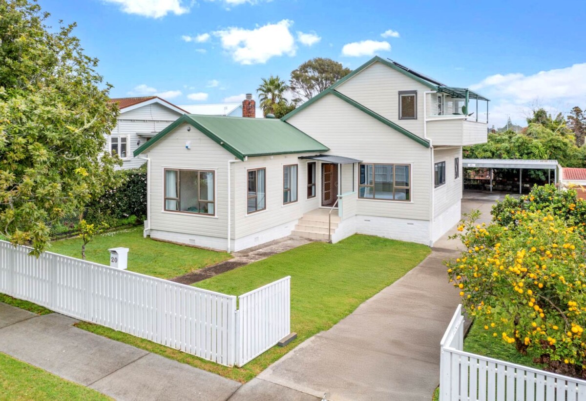 20 Rhodes Avenue, Mt Albert, Auckland