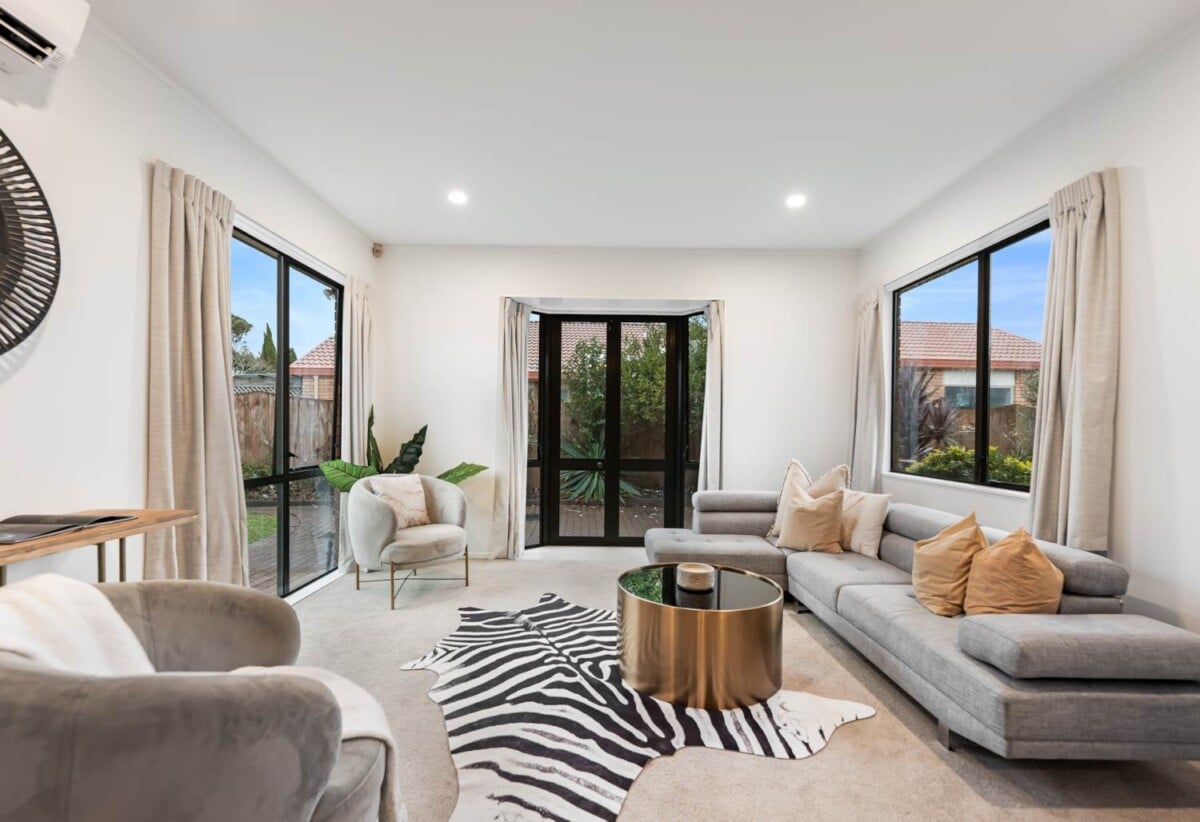 Renovated, 157 Burswood Drive, Burswood, Auckland