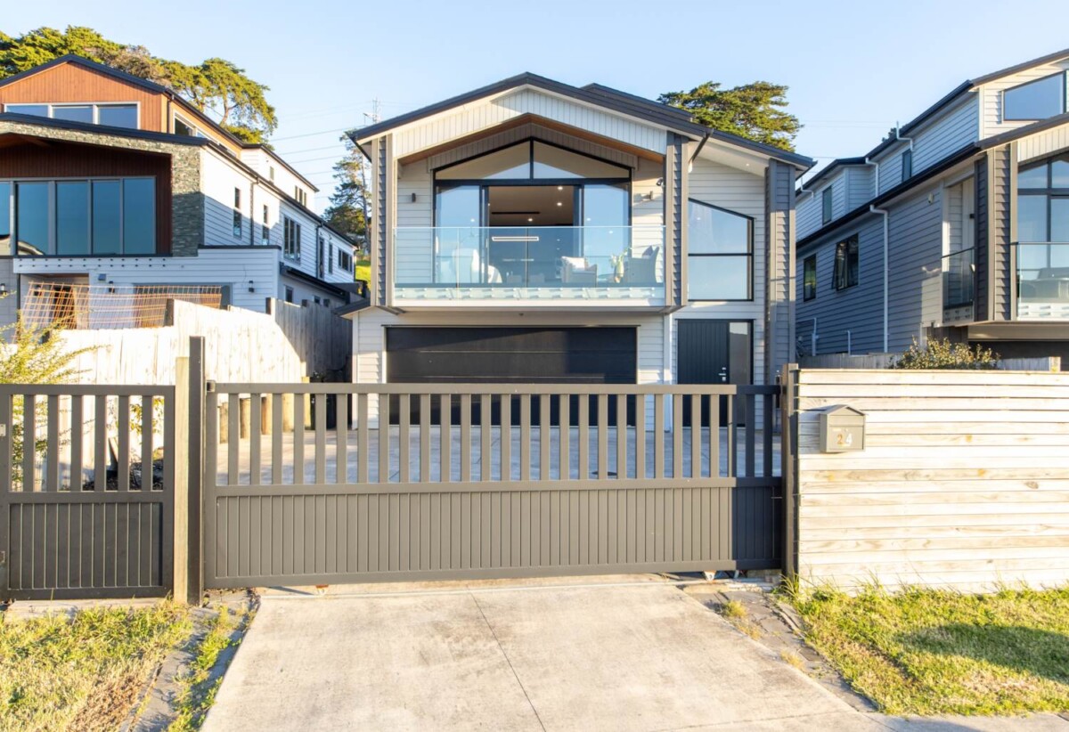 24 Gospel Heights, Flat Bush, Auckland