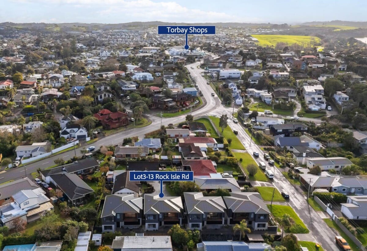 13C Rock Isle Road, Torbay, Auckland