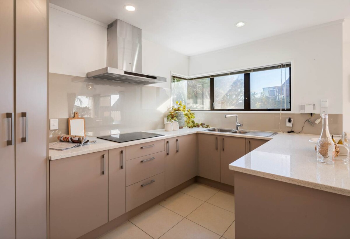5 Eske Place, Highland Park, Auckland