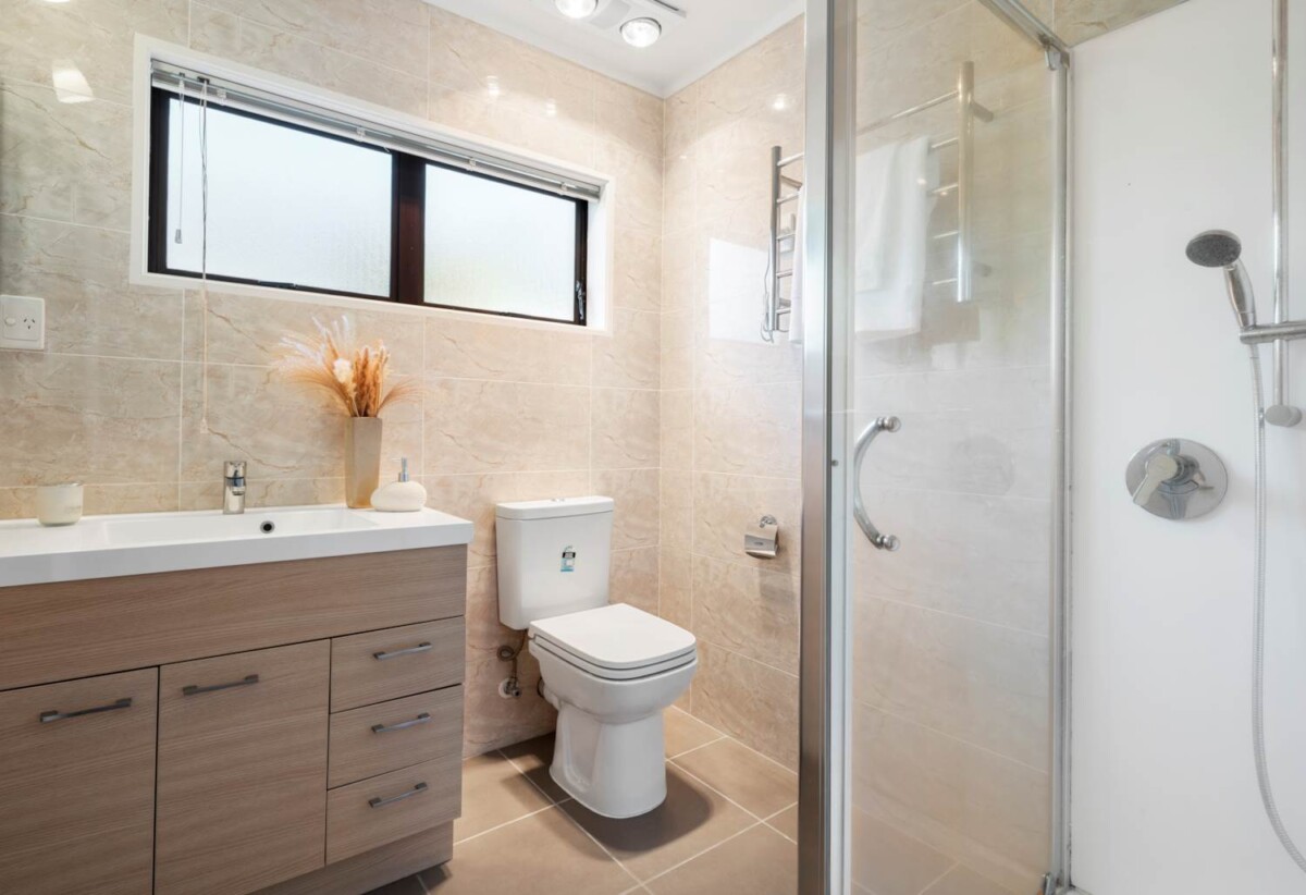 5 Eske Place, Highland Park, Auckland