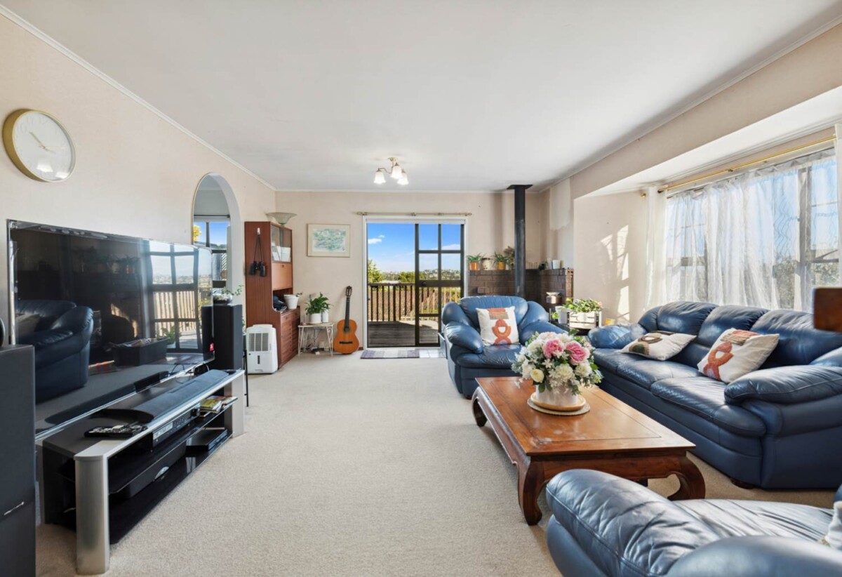 With RC, BC, EPA for 4 new houses, 16 Lewisham Street, Highland Park, Auckland