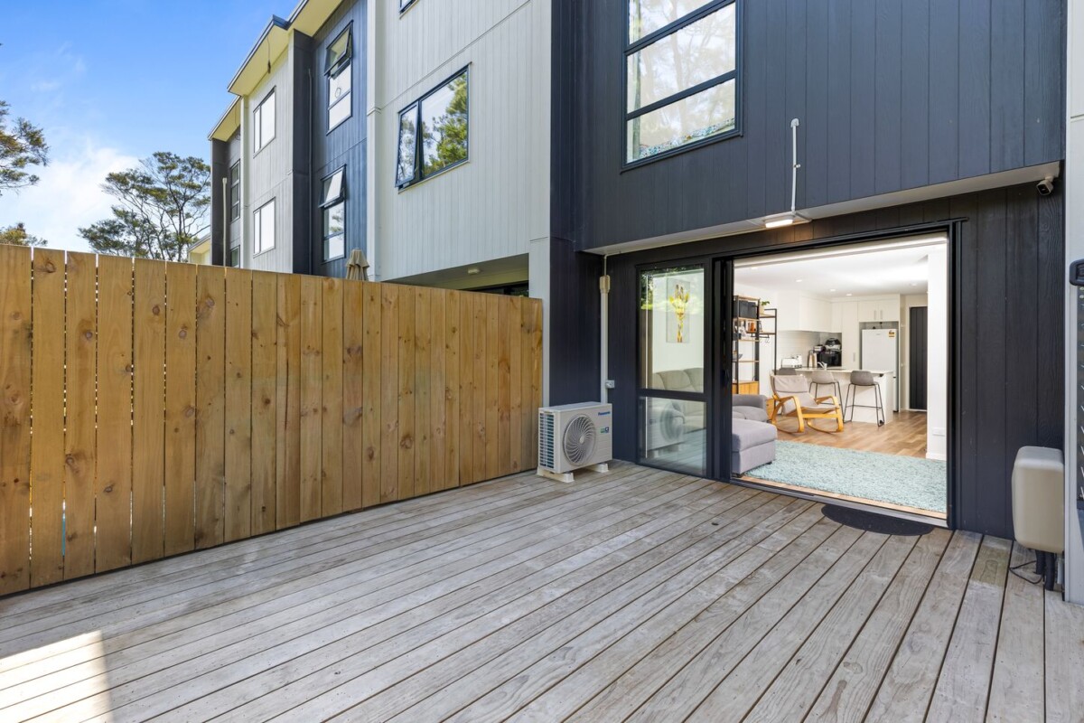29 Tokai Place, Glen Eden, Auckland