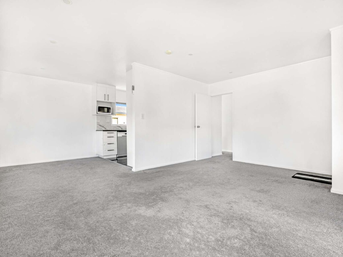 7/11 Arran Street, Avondale, Auckland