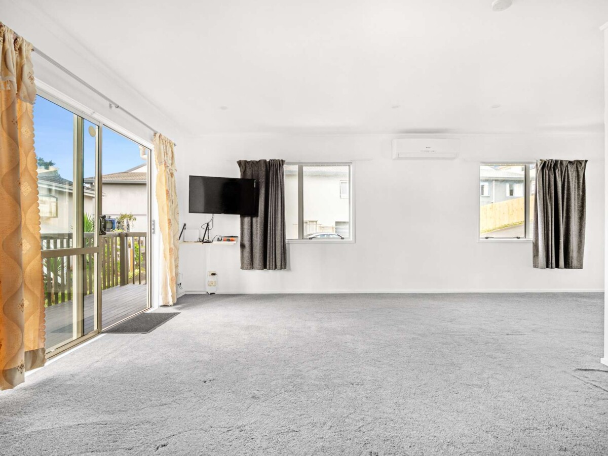 7/11 Arran Street, Avondale, Auckland