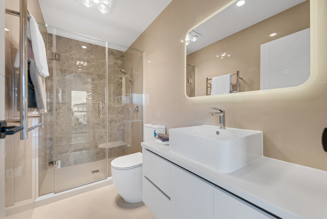 10A Minaret Drive, Bucklands Beach, Auckland