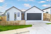 8 Whakairo Crescent, Gulf Harbour