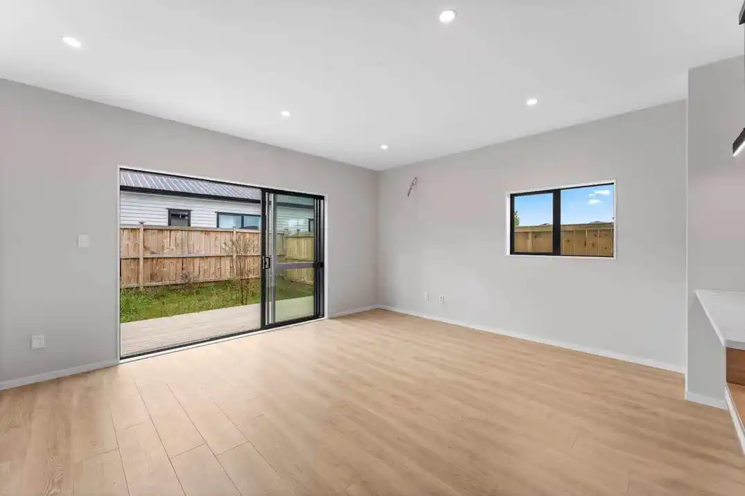 Brandnew 3 beds + study 2.5 baths home with car park, 0.7 km to Ngakoroa School, 2.5 km to Rosehill College, 39B Hari Road, Karaka, Auckland
