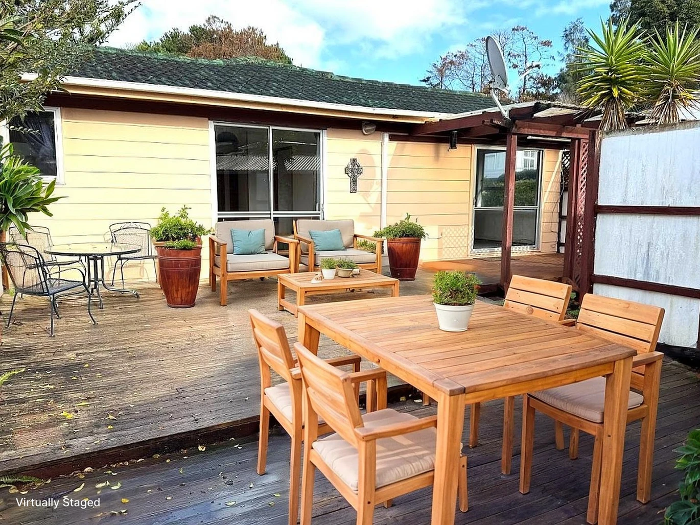 With RC for 3 new houses, 22 Jayne Place, Torbay, Auckland