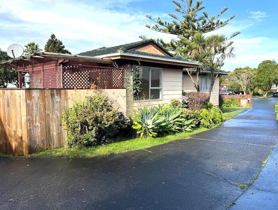 With RC for 3 new houses, 22 Jayne Place, Torbay, Auckland