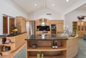 9 Burgundy Park Avenue, Henderson Heights, Auckland