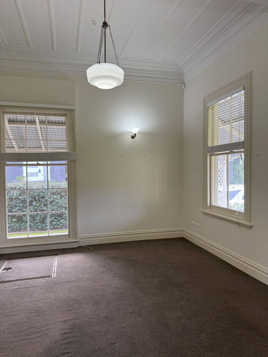 For rent, 5 bedrooms 2 bathrooms house, 350 Parnell Road, Parnell, Auckland