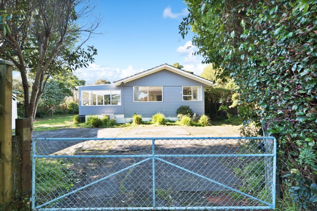 Conjunctionals welcome, 26 Tabitha Crescent, Henderson, Auckland