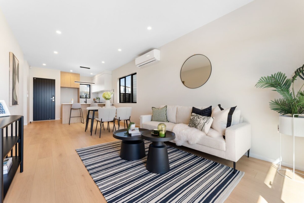 12 Greenbrier Street, Westgate
