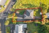 7 Chamberlain Road, Massey, Auckland