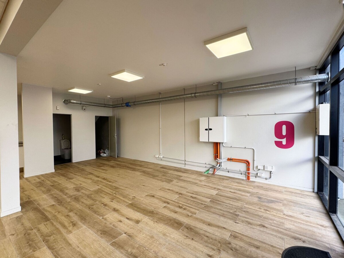 Unit 9/114 Wiri Station Road, Auckland