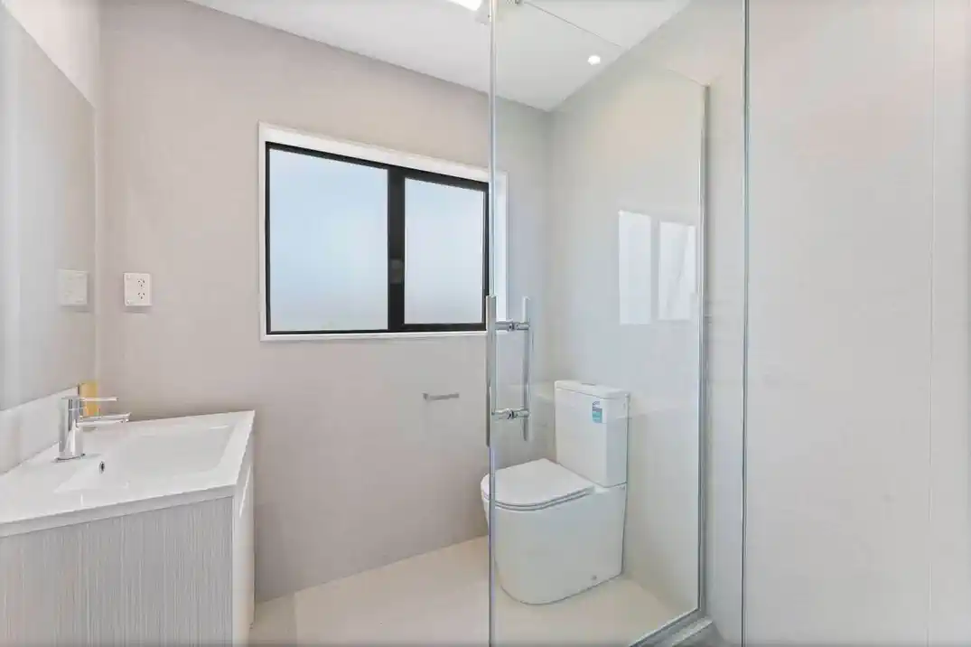 Brandnew 3 beds + study 2.5 baths home with car park, 0.7 km to Ngakoroa School, 2.5 km to Rosehill College, 39B Hari Road, Karaka, Auckland