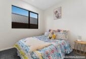 Urgent Sale, Must sell, All agents and conjunctionals welcome, 16 Kotiu Place, Massey, Auckland