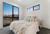 Urgent Sale, Must sell, All agents and conjunctionals welcome, 16 Kotiu Place, Massey, Auckland