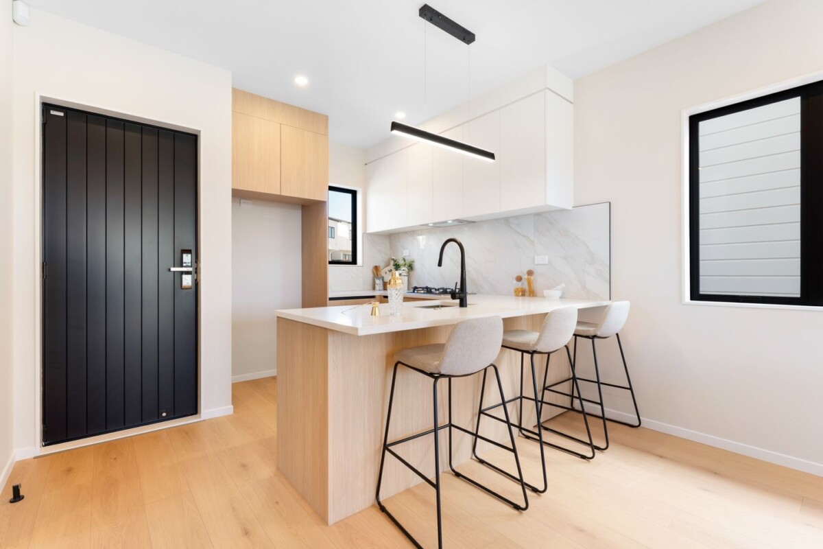 12 Greenbrier Street, Westgate