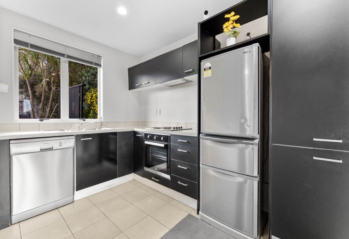 99 Albionvale Road, Glen Eden, Auckland