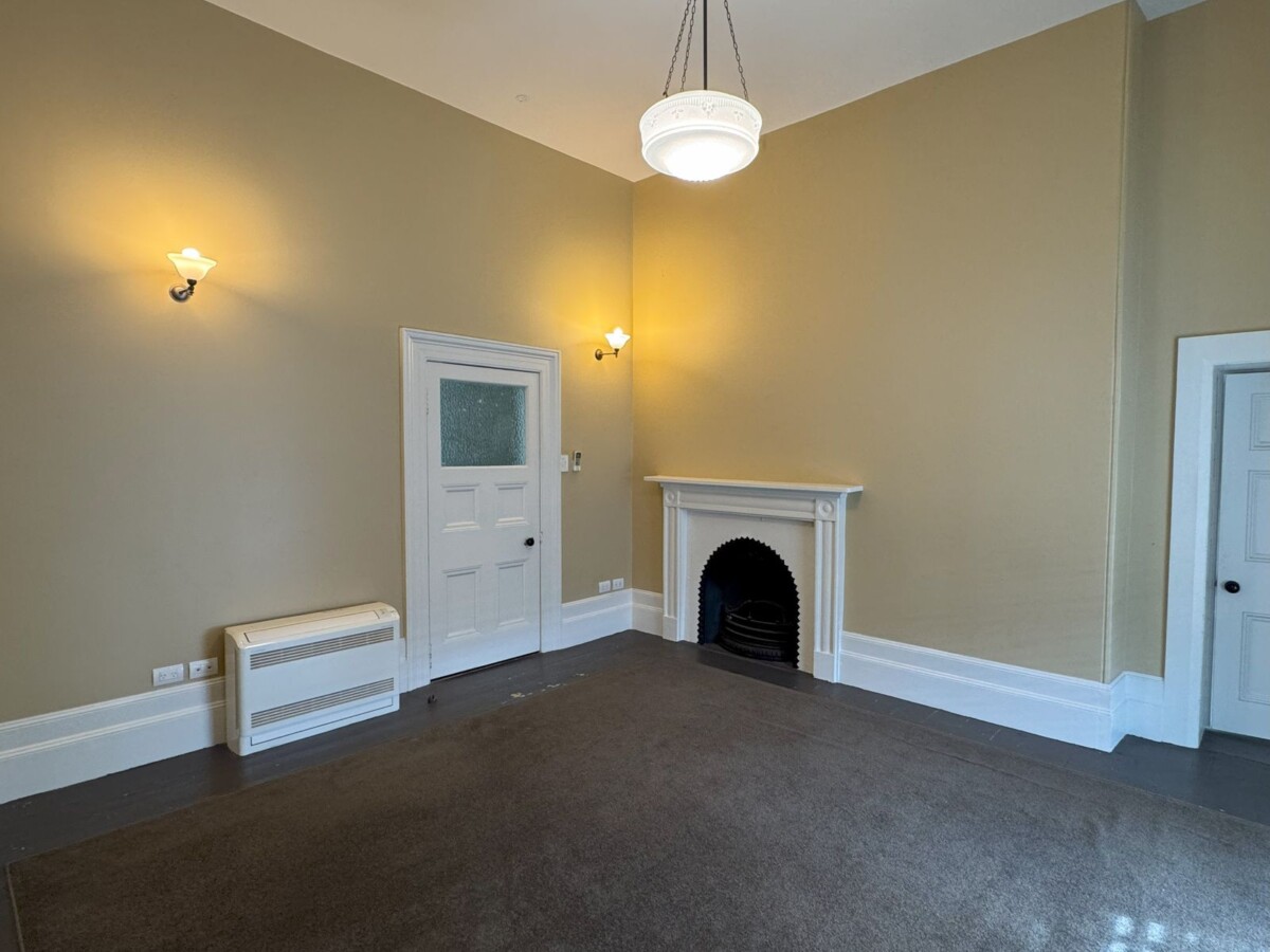 For rent, 5 bedrooms 2 bathrooms house, 350 Parnell Road, Parnell, Auckland