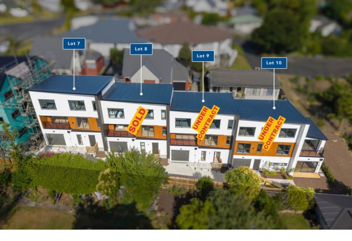 8D Baird Street, Howick, Auckland