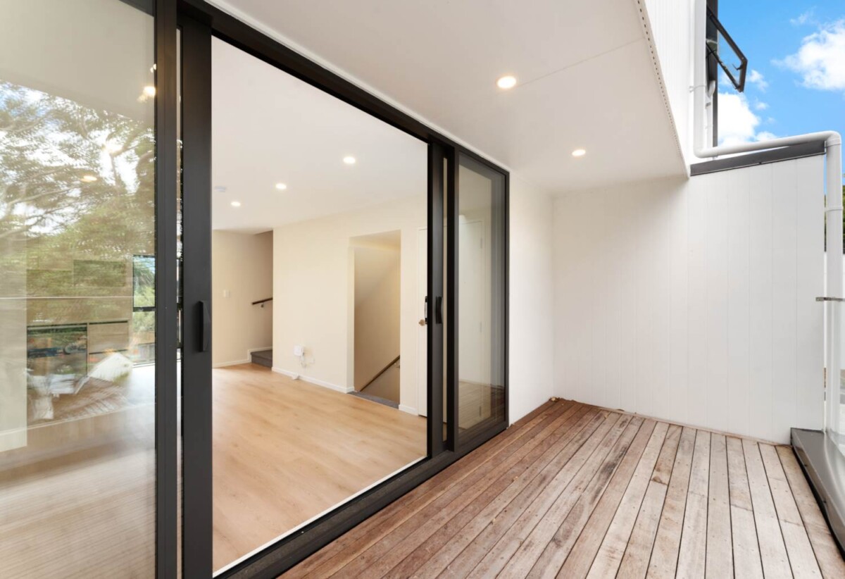 4/10 Orchid Place, Te Atatu South, Auckland