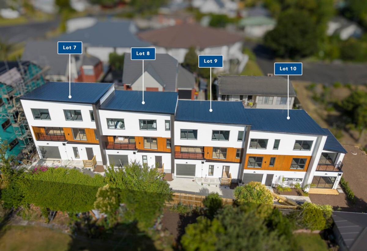 8D Baird Street, Howick, Auckland