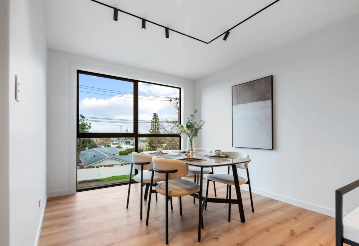 2C Rangitoto Terrace, Milford, Auckland