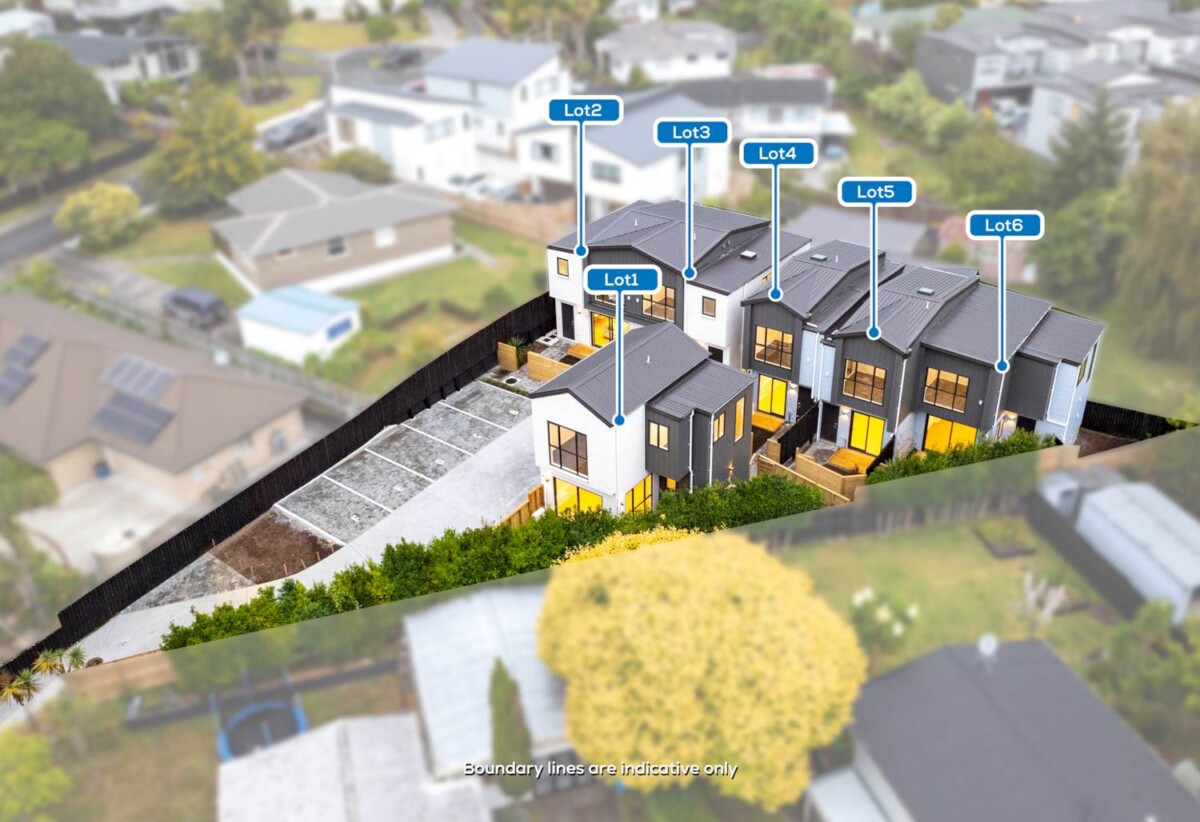 2/1 Edgewood Way, Henderson, Auckland