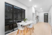 2/1 Edgewood Way, Henderson, Auckland