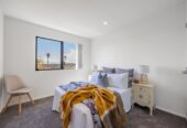 4 beds 3 baths home, close to schools, supermarket, town centre, reserve, 48C Tamatea Avenue, Pt England, Auckland