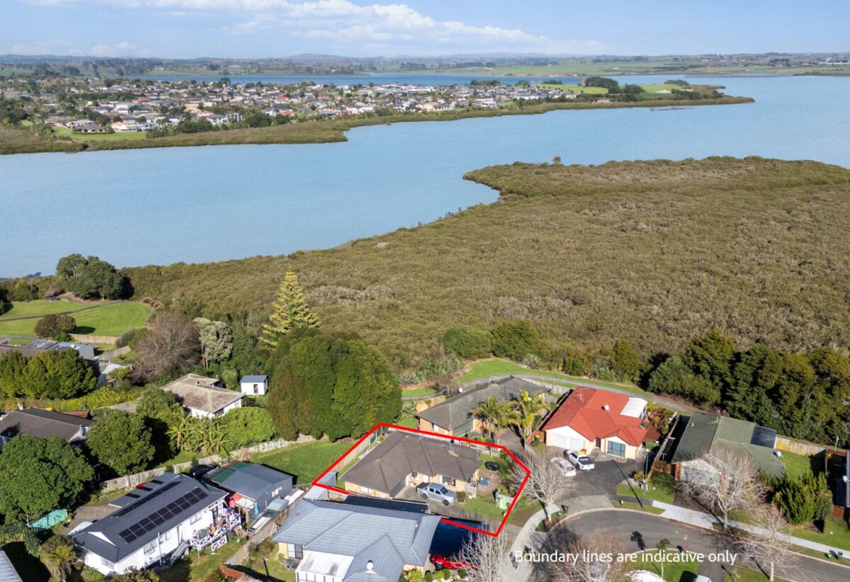 11 Ashland Place, Weymouth, Auckland