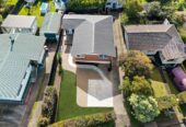 Renovated, 3 beds house on 458m² section, walks to schools, other local amenities, 8 Aplin Place, Birkdale, Auckland