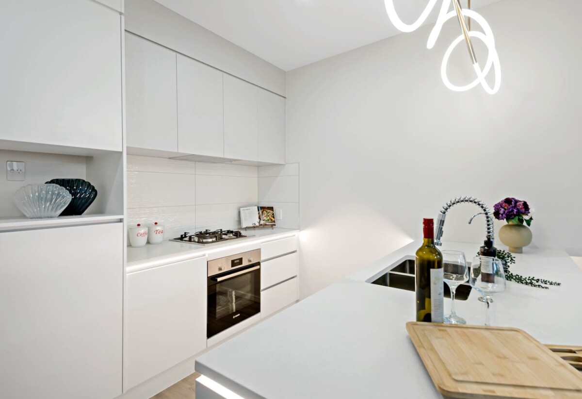 1/121 White Swan Road, Mt Roskill, Auckland