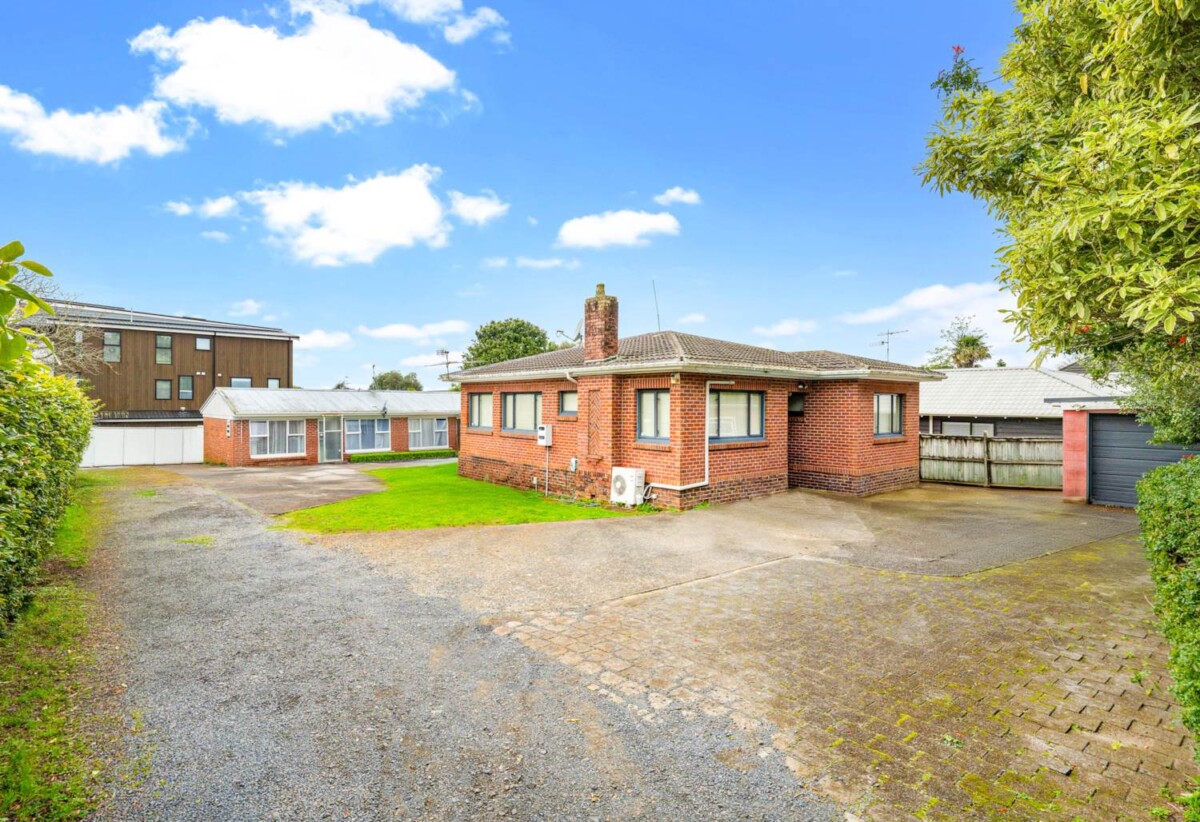 1,2&3/75 Wheturangi Road, Greenlane, Auckland