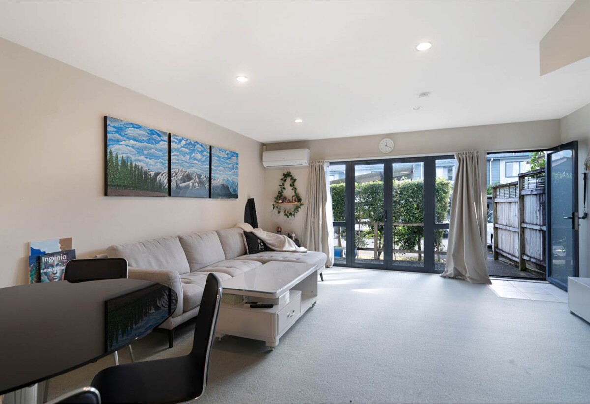 18/8 Soljak Place, Mt Albert, Auckland
