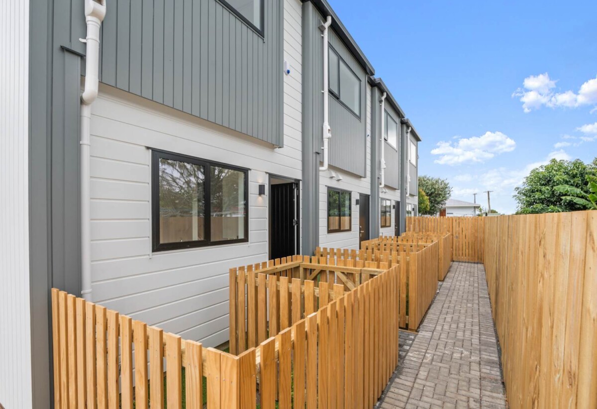 CCC & Title both issued, 140F Weymouth Road, Manurewa, Auckland