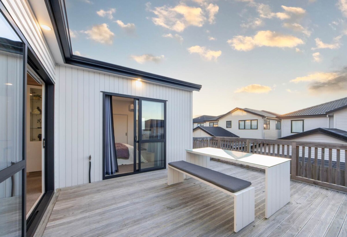 28 Bushfield Drive, Flat Bush, Auckland