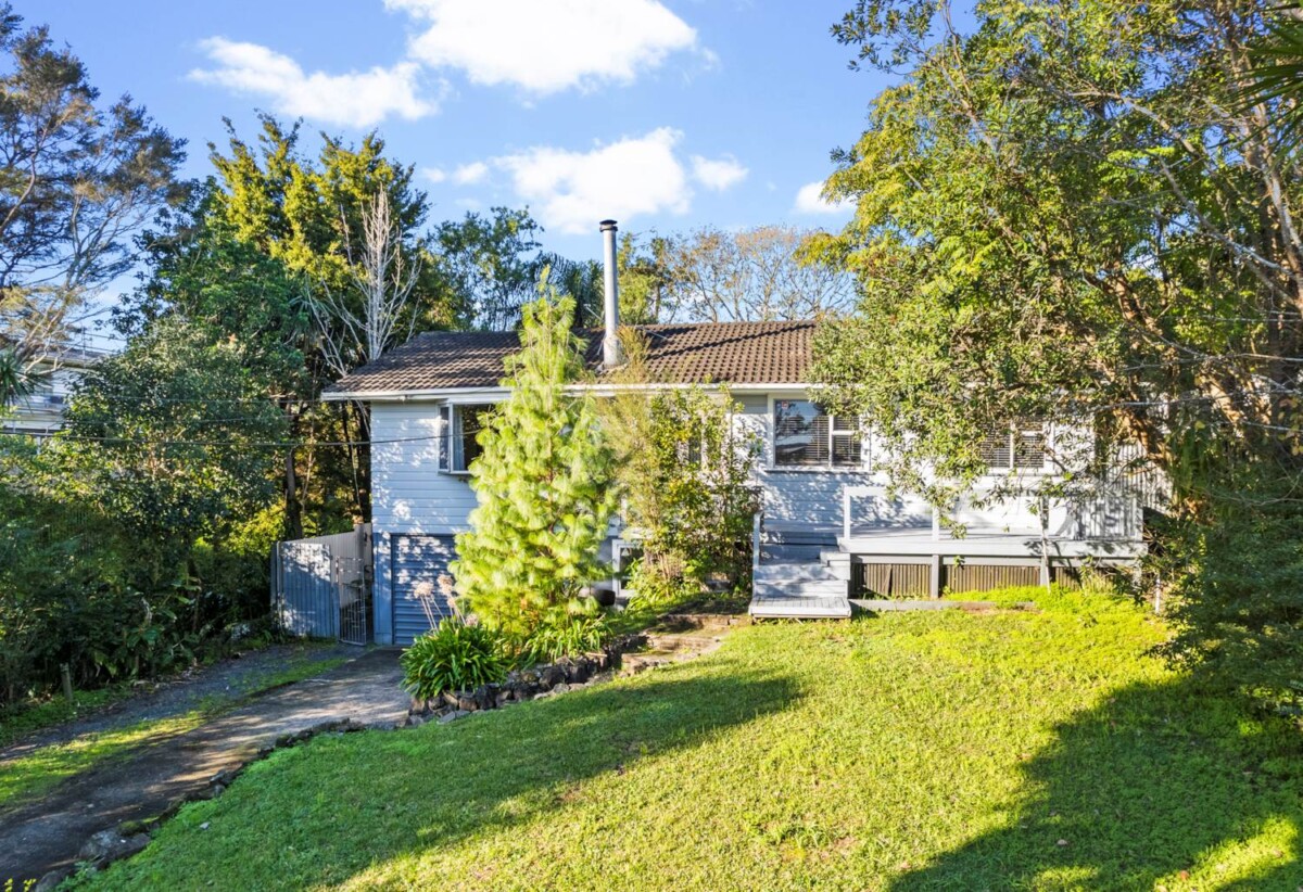 With RC & EPA for 7-lot subdivision, BC pending, 96 Millbrook Road, Sunnyvale, Auckland