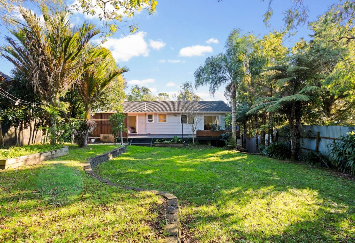 With RC & EPA for 7-lot subdivision, BC pending, 96 Millbrook Road, Sunnyvale, Auckland